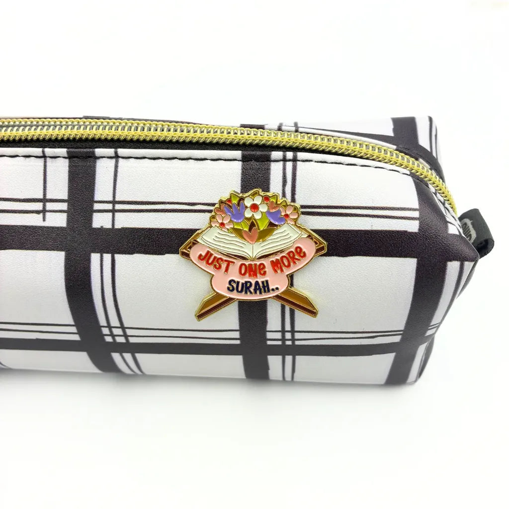 Just One More Surah - Enamel Pin