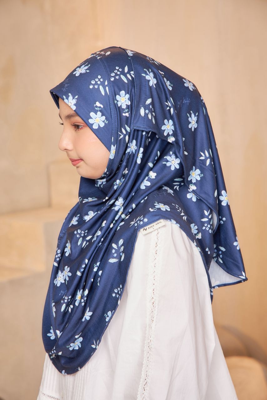 Winter Burst Kids Hijab