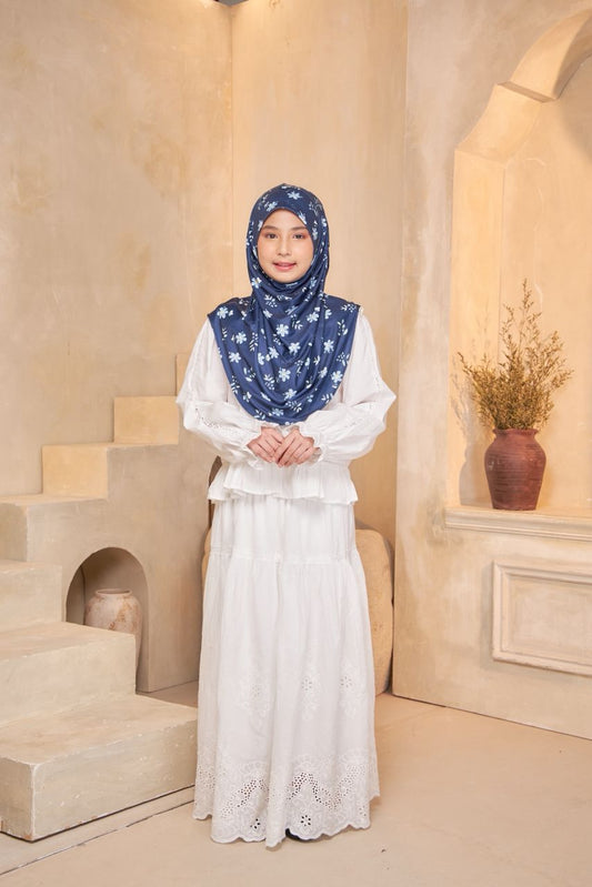 Winter Burst Kids Hijab